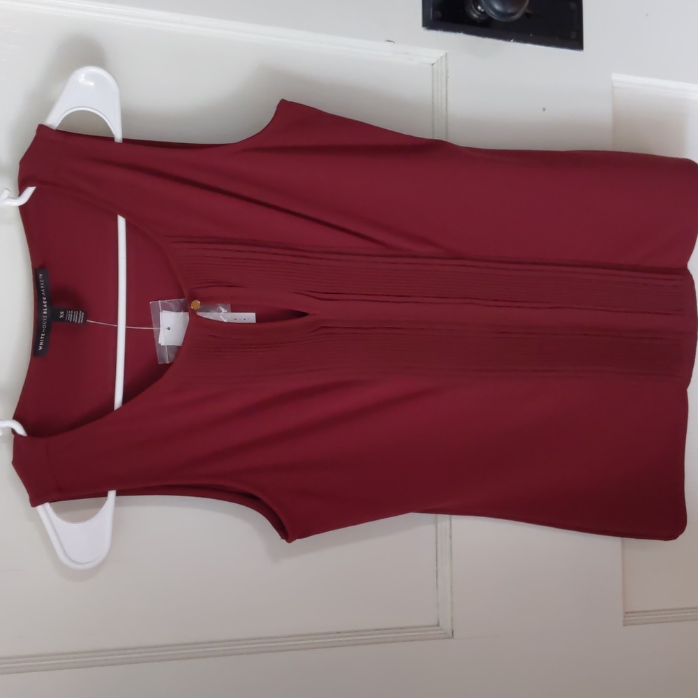 Burgundy sleeveless top, White House Black Market